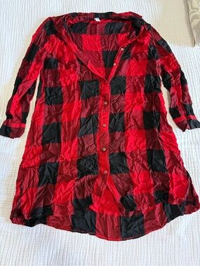 Old Navy Red and Black Plaid Dress